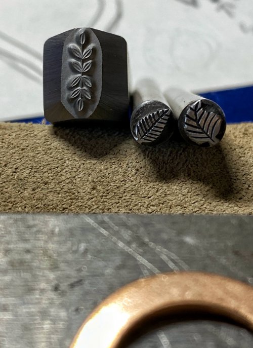 Susan LeGuyader's Beauty in Simplicity - , Contemporary Wire Jewelry, Texturing, Chose your texturing tools.